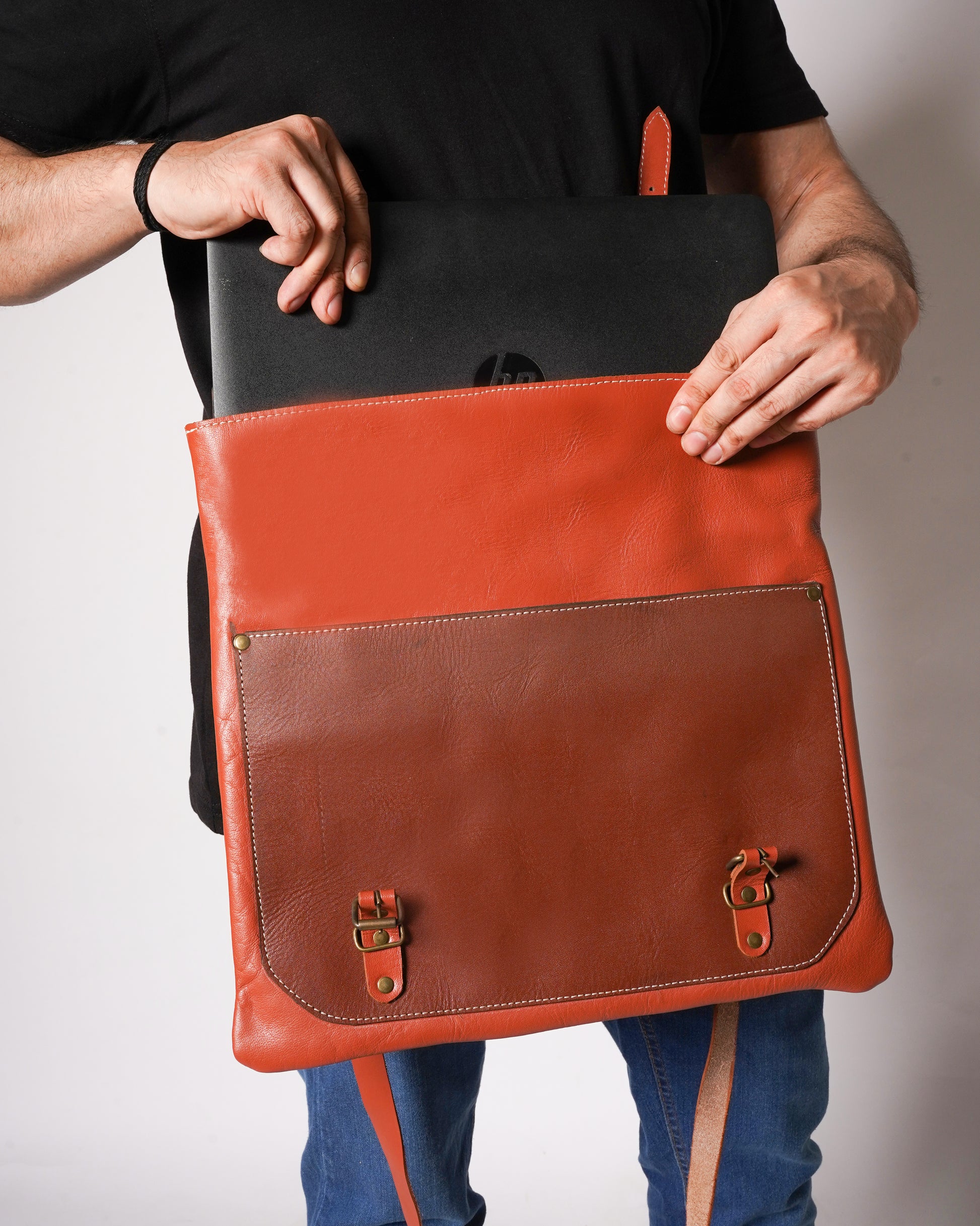 leather bag, briefcase, bag, stylish bag, messenger bag, outdoor bag, leather briefcase