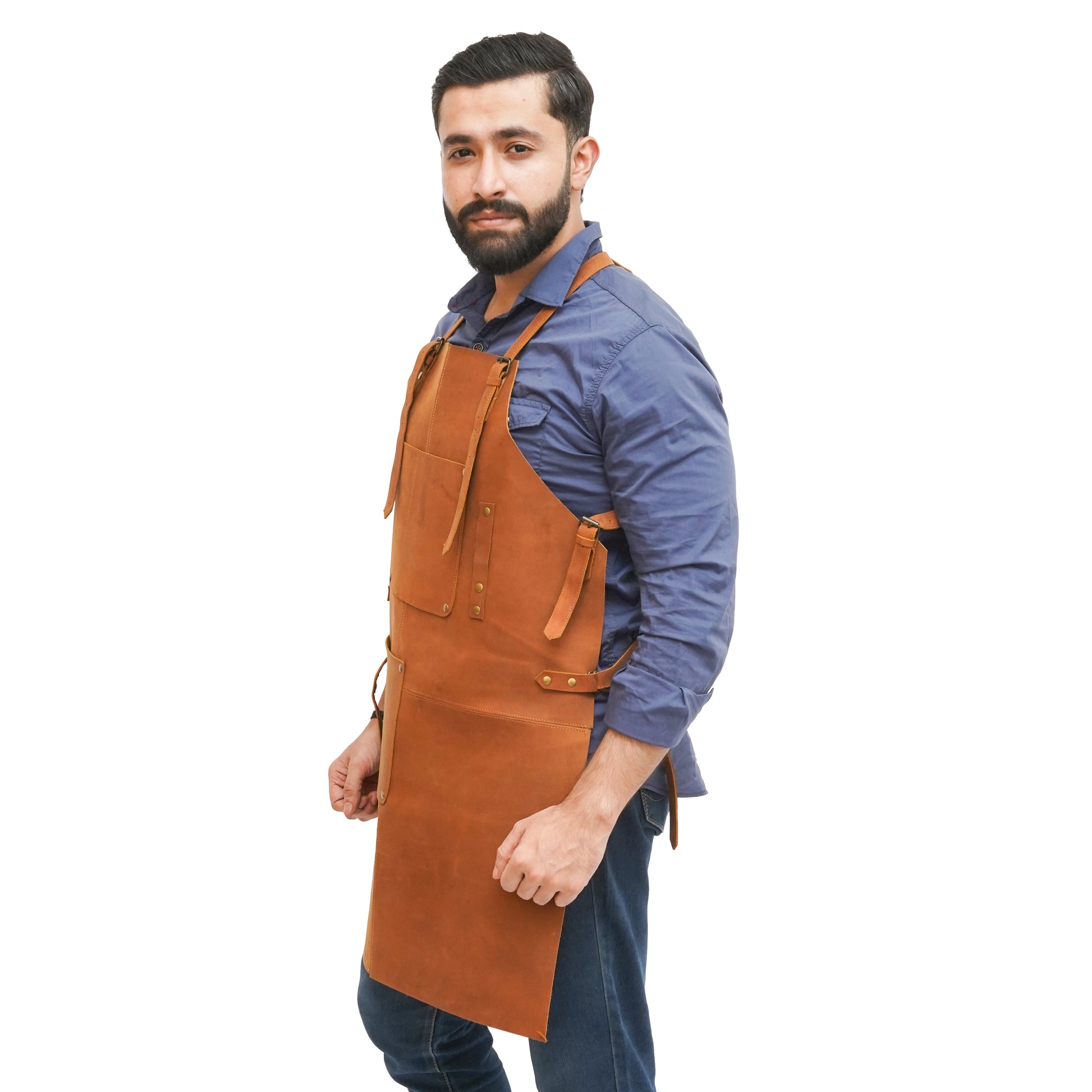 brown leather apron woodworking, woodworkers leather apron​, best leather woodworking apron​, best apron for woodworking​, best woodworking apron, shop aprons for woodworkers