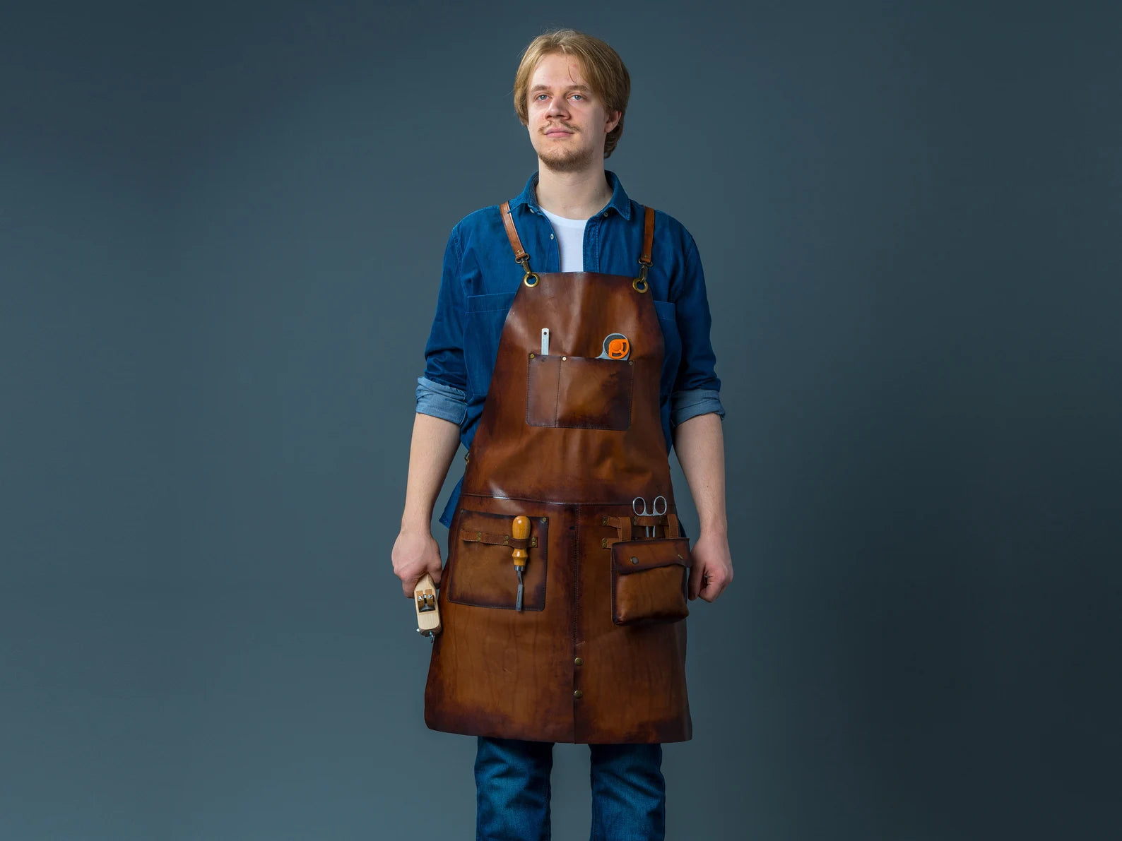 leather work apron, leather apron, professional leather apron, leather aprons for woodworking